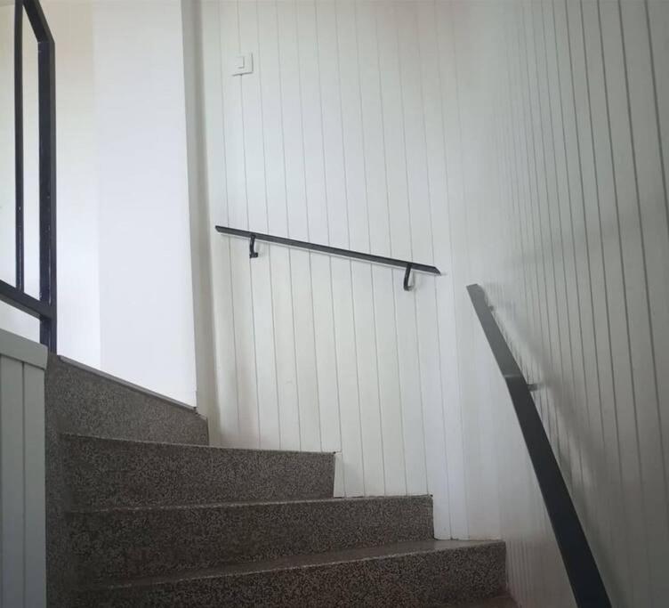 Lovely Flat, City Center With Free Parking Varazdin Exterior photo